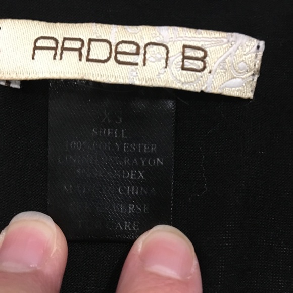 ARDEN B Top - Picture 5 of 8